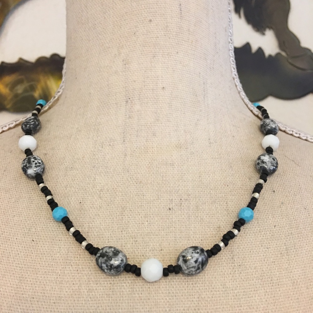 Gray marble and glass bead necklace